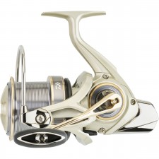 moulinet-daiwa-emblem-surf-light-2020.jpg