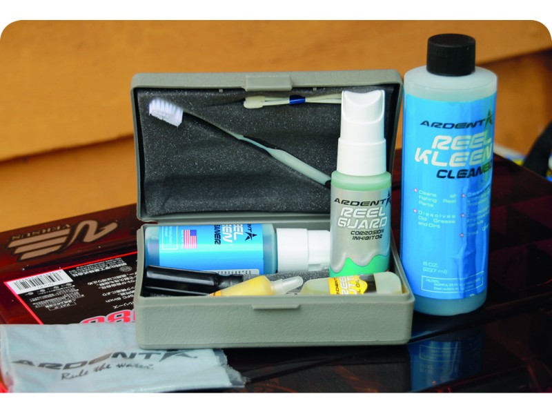 kit-de-nettoyage-ardent-pour-moulinet-riviere-2.jpg kit-de-nettoyage-ardent-pour-moulinet-riviere-2.jpg
