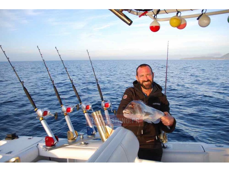 porte-canne-big-game-tournant-et-reglable-3.jpg porte-canne-big-game-tournant-et-reglable-3.jpg