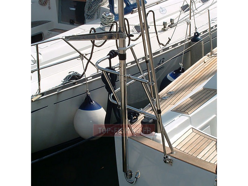 support-antenne-et-radar-gibi-marine-2.jpg