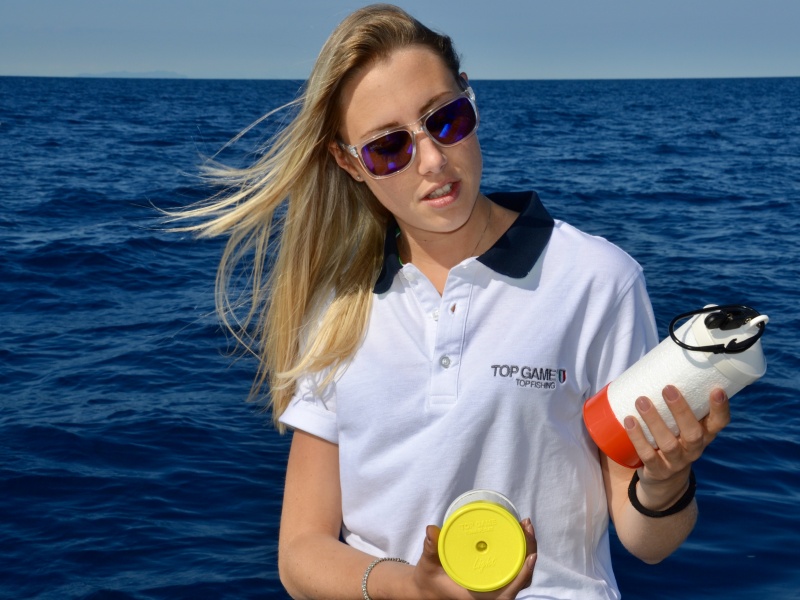 Les Flotteurs release Tuna Plug Top Game existent en tailles small, medium et large Les Flotteurs release Tuna Plug Top Game existent en tailles small, medium et large