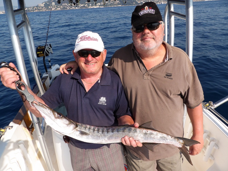Superbe barracuda pris au downrigger par des stagiaires du guide de pêche Fabien Harbers