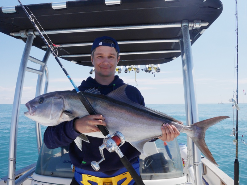 Magnifique sériole prise au downrigger par ce stagiaire du guide de pêche Fabien Harbers !