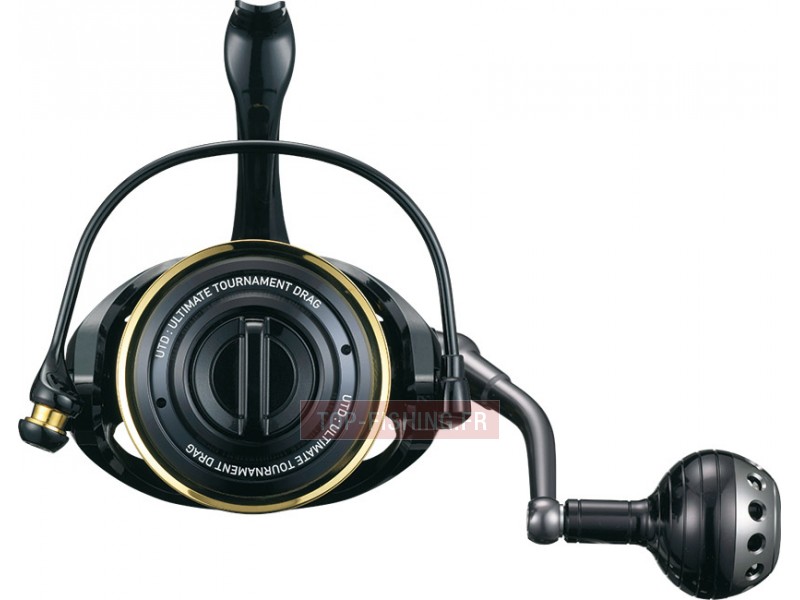 moulinet-daiwa-saltiga-7000-hdf-dog-fight-face.jpg