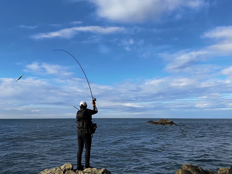 Le Morethan Trick Upper R Daiwa offre d’impressionnantes distances de lancer (distance maximale atteinte : 61.9 m !)