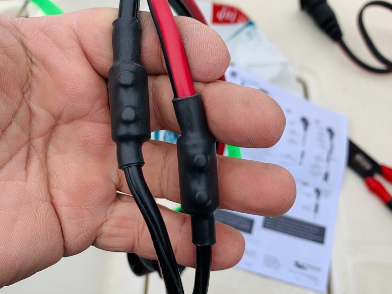 Kit complet pour faire la jonction entre le moteur et la batterie