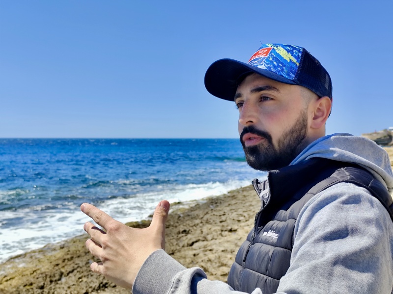 Nathan conseiller Top Fishing, vous accueille au magasin de Sausset ou par téléphone