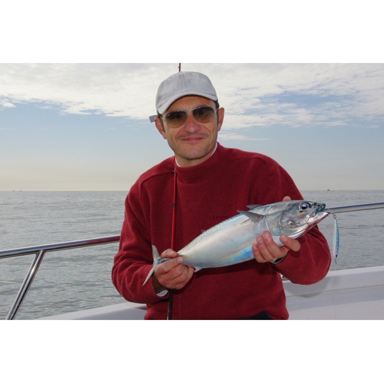 Le Super Surger en petite taille est parfait pour les bonitous