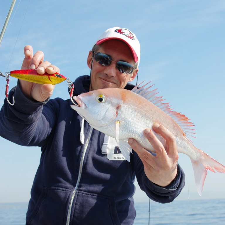 peche-slow-jigging-sc.jpg Pêche d'un pageot au Slow Jigging