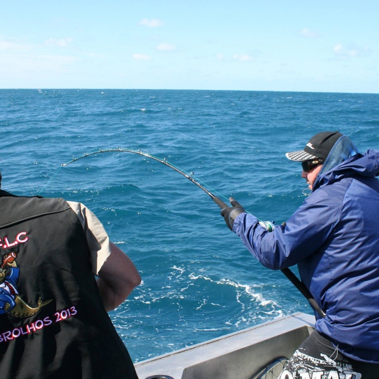 shout-fishing-1.jpg Dans la vie, chacun d'entre nous porte ses propres espoirs et ses rêves.